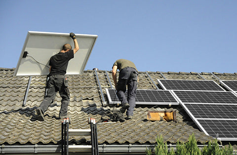 Notices before You Put Solar Panels on Your roof